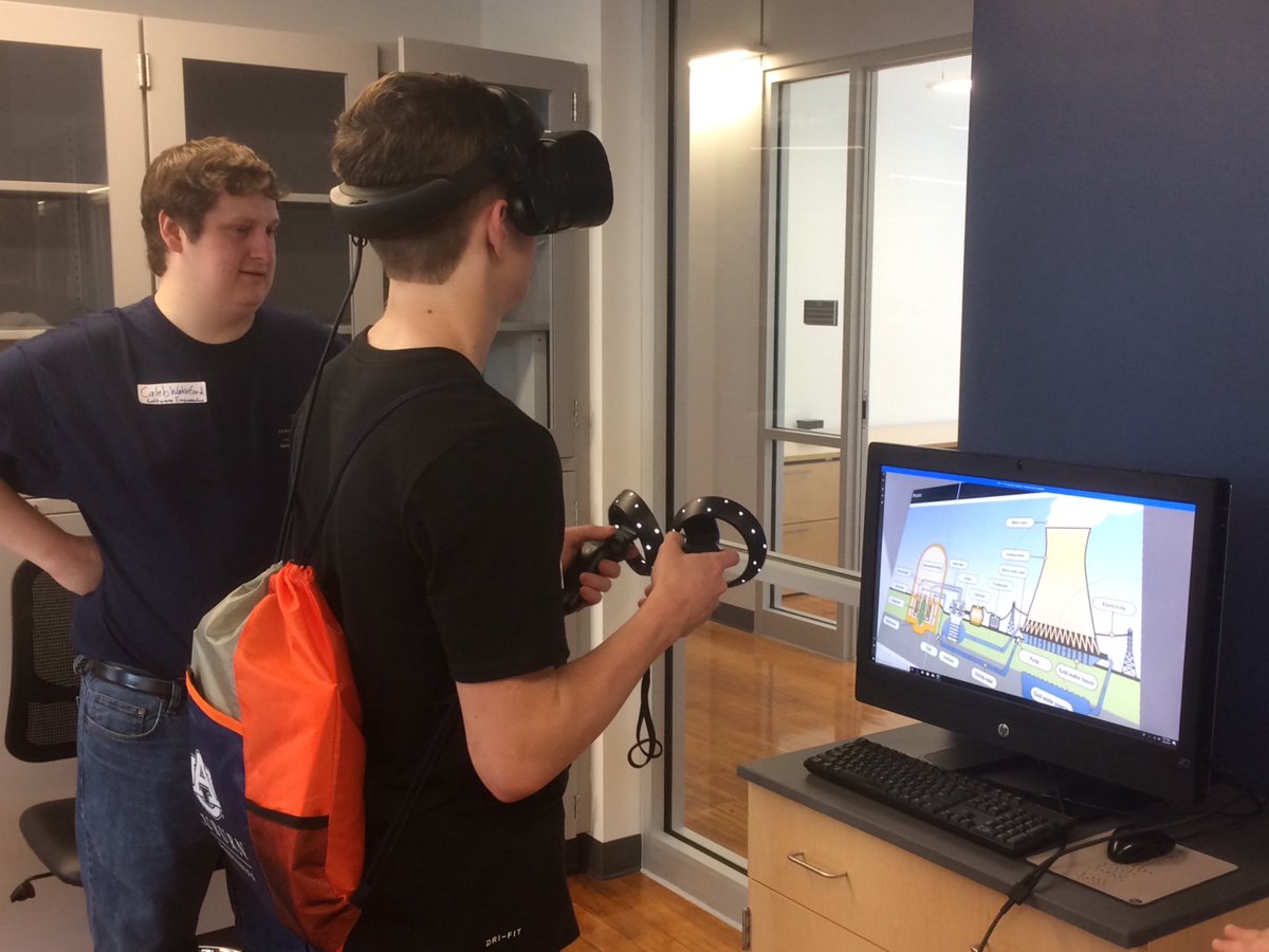 AU_Nuclear's tweet photo. Enjoyed showing off our lab today at @AuburnEngineers   #eday.  I am sure there were future SROs visiting today! https://t.co/lkvSRaAeDl