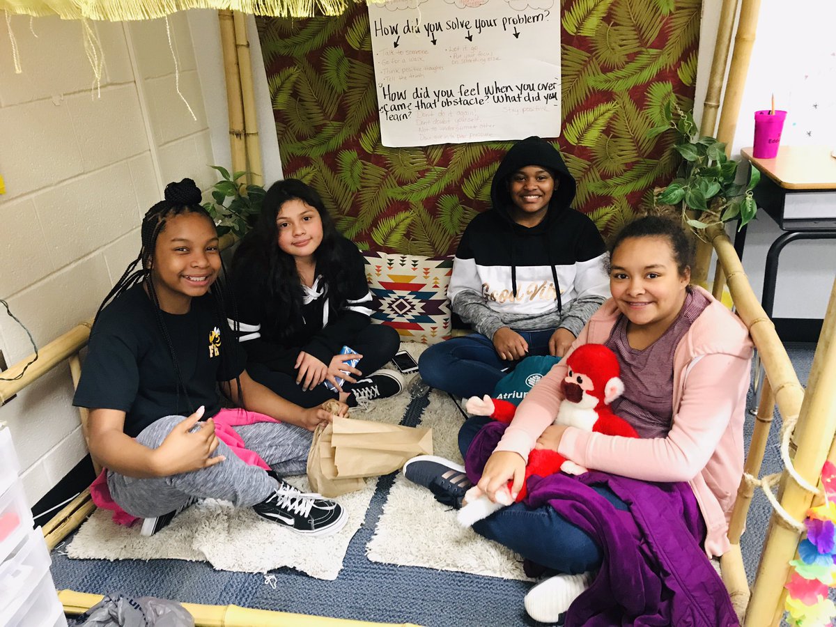 HeartForMonroe's tweet photo. More great memories from our Friday Movie/Game Night at  @WingateES_NC! 
#beamentor #friendships #teamUCPS #menandwomeninthemaking #mentor @Keeper_Program @1MClubs #H4M https://t.co/1YujlcJoR0