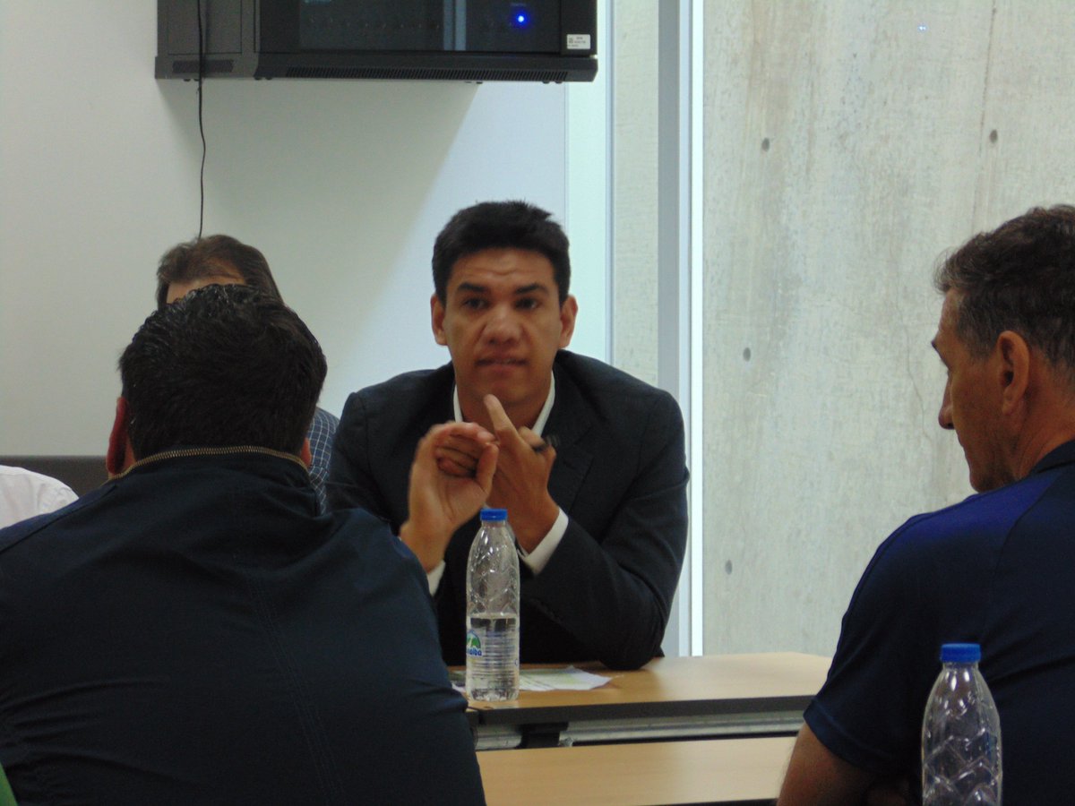 #LSFV | #LaQueNosGusta | "Todos los que conformamos el mundo del futsal tenemos el don y el privilegio de comunicar, y a su vez, mercadear lo mejor de nuestro deporte" David Rodríguez (<a href="/david5985/">David Rodríguez</a>)(Comentarista del <a href="/CcsFutsalClub/">Caracas Futsal Club</a>)