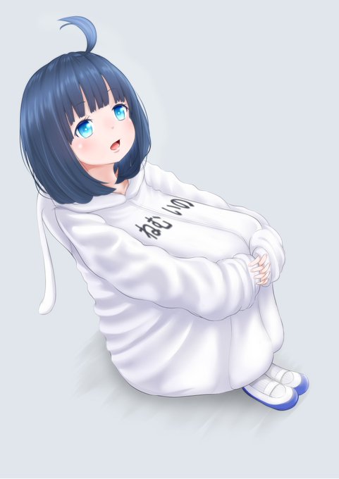 お待たせしました。
うごくちゃん専用外套衣
"ねむいのパーカー"描かせていただきました。
#うご絵 