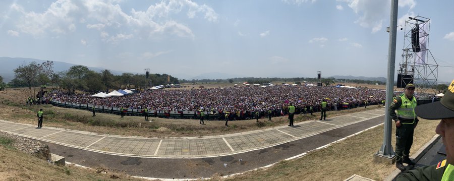 View image on Twitter