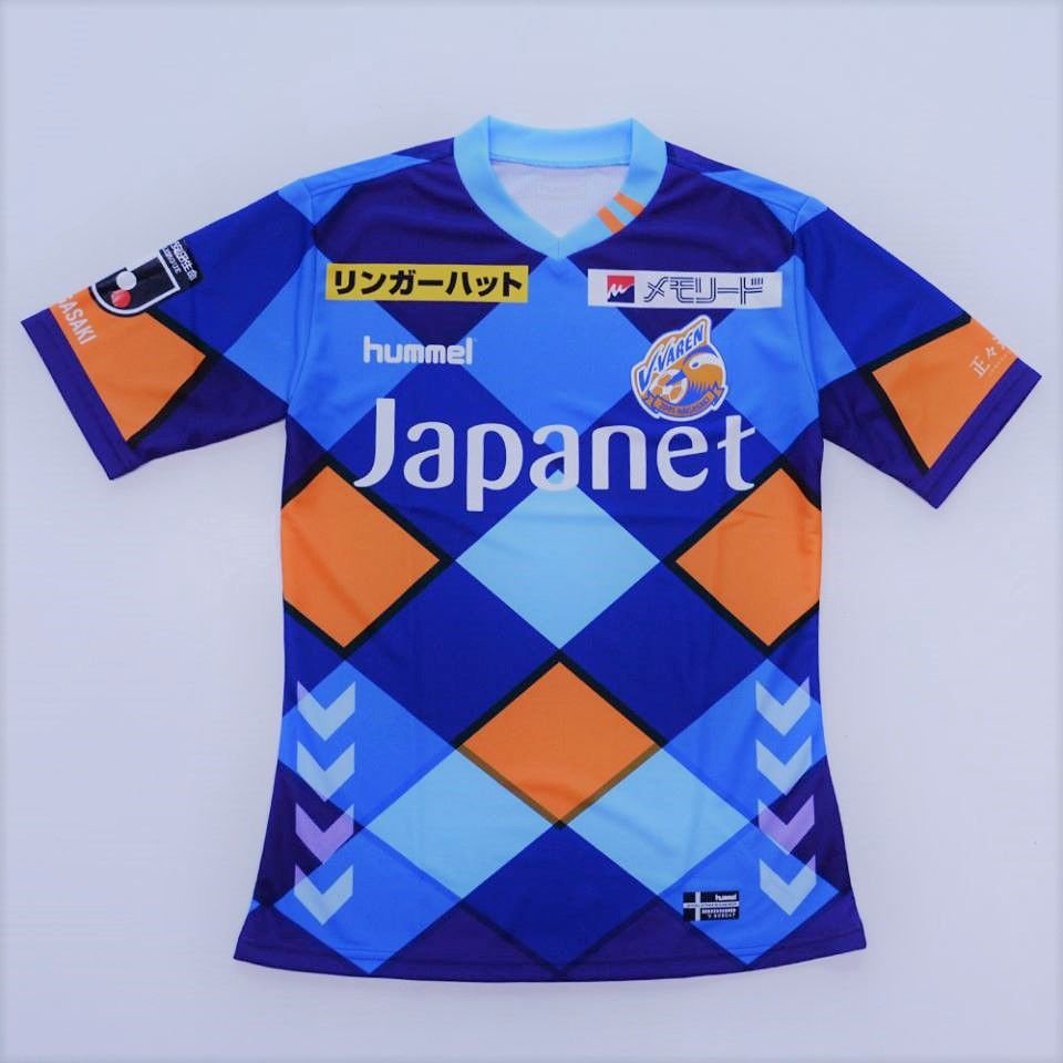 サッカーキング على X: 