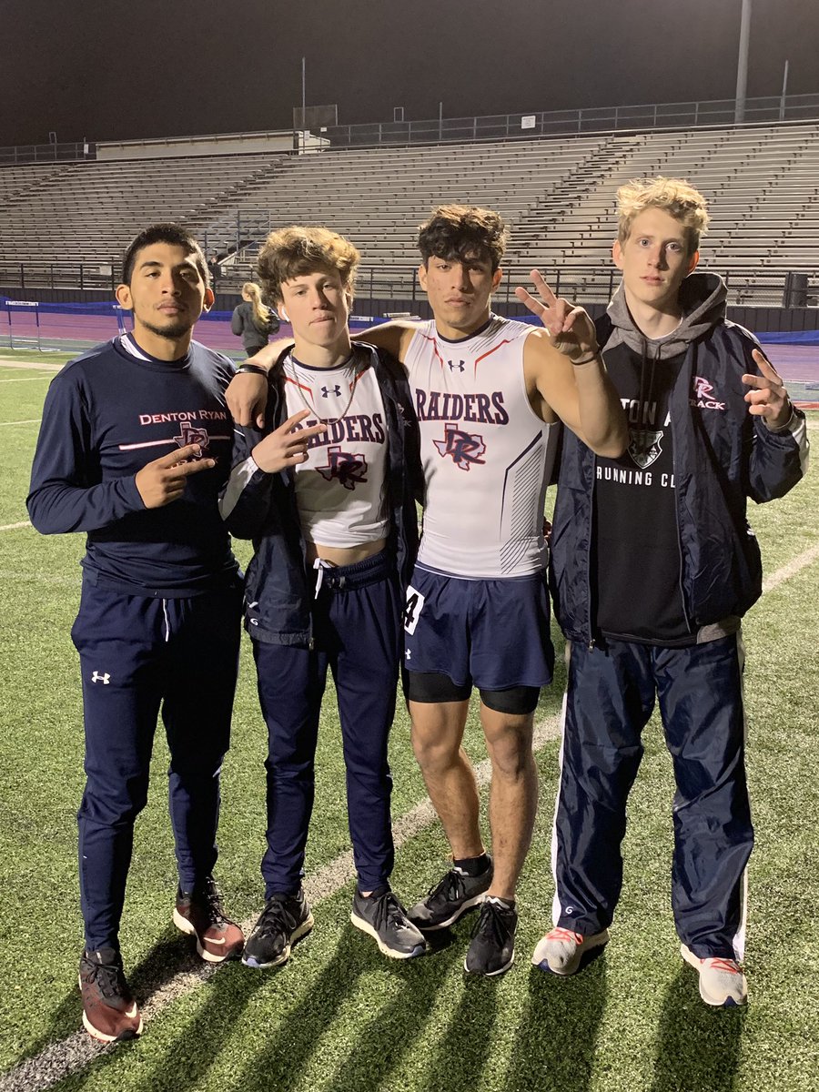 These guys were rolling versus really good competition tonight. Broke the school record in the 4x800m. Better things yet to come for these guys!!