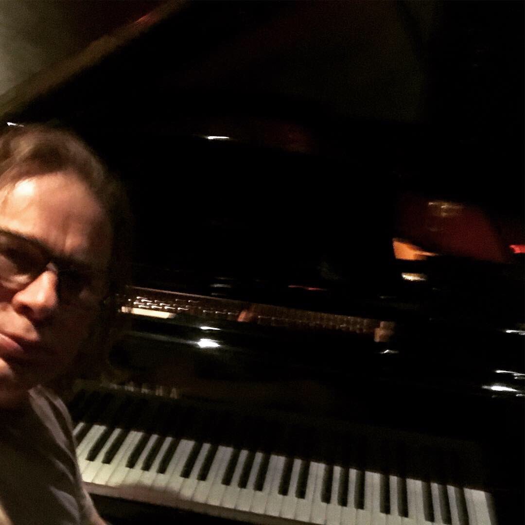 tomfreund's tweet photo. Fun day in studio yesterday tracking some new ones with @wallyingram and #ethanphilips at the fab @nightbirdstudios in HLWD as a result of raffle prize from @ascap Thks @lorettamunoz #ascap #newsongs #recording #hlwd #theband #lespaul #yamaha https://t.co/IiF89yz6DQ