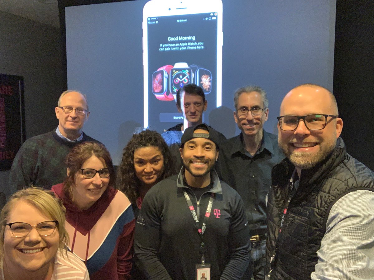 ScottDWard's tweet photo. This is an implementation #dreamteam ! Supporting small businesses nationwide...and loving it! Thank you Apple for an amazing training. #tmobile4business #TMOTop100 #ISrocks #TMobile https://t.co/ekxwSrfI5E