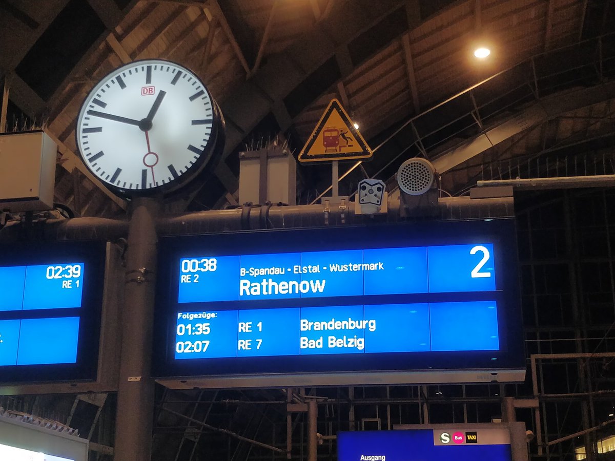 m_hlavac's tweet image. #phpce19 was a blast! Thanks organisers, speakers and all attendees for making this possible.

Way home less so, bus to airport late, plane late, train home late (train is worst because it never arrived 😱)