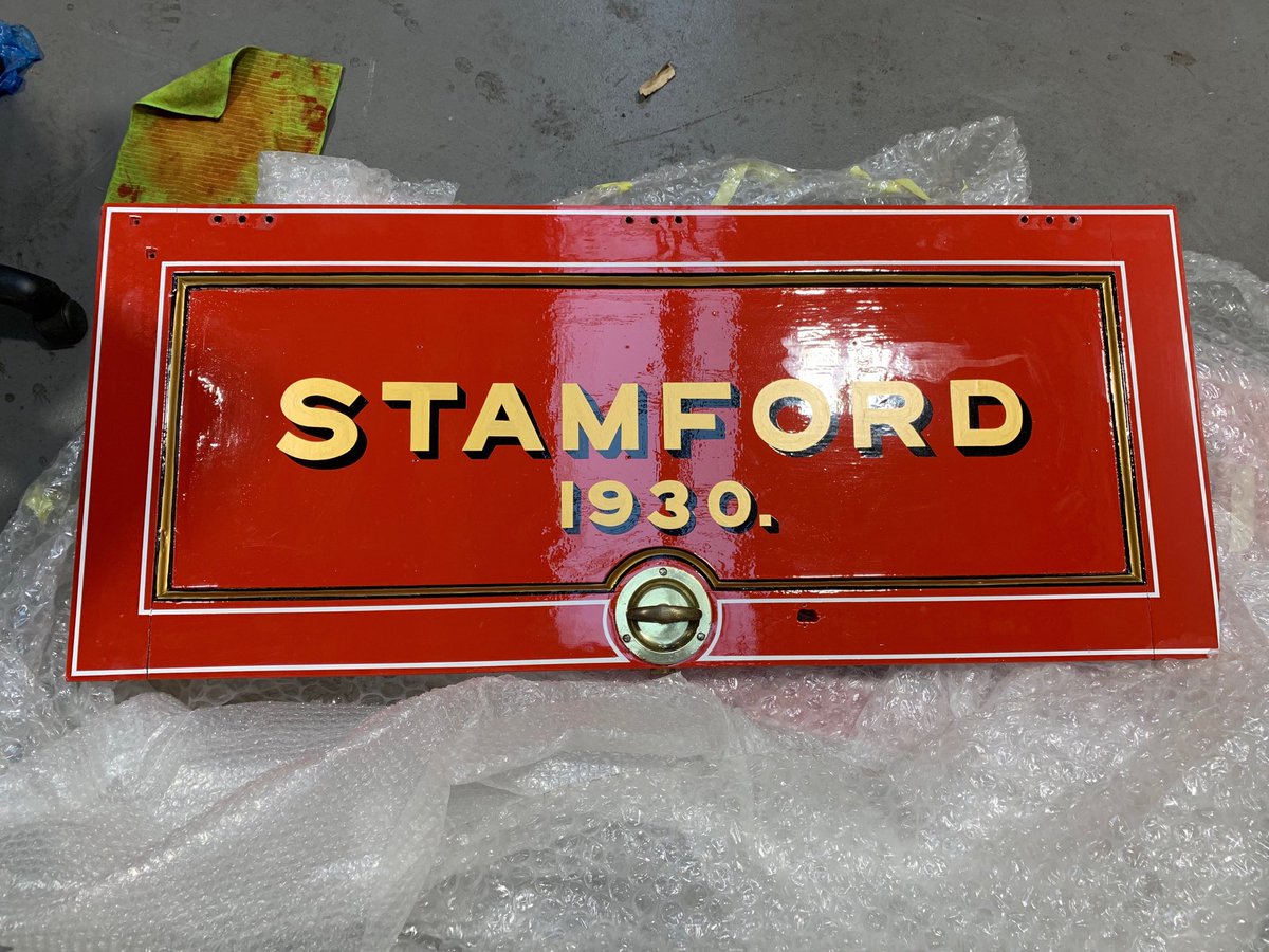 arksignwriting's tweet photo. Working with the apprentices at ⁦@STAMFORDAvK⁩ on their Merryweather fire engine. Great work guys, can’t wait to see it on display at ⁦@burghleyhouse⁩ #signwriter https://t.co/CW45Bbo7AM