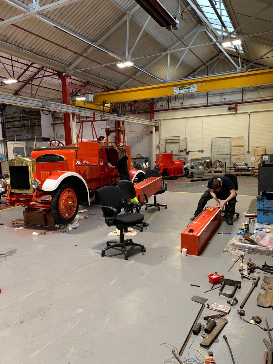 arksignwriting's tweet photo. Working with the apprentices at ⁦@STAMFORDAvK⁩ on their Merryweather fire engine. Great work guys, can’t wait to see it on display at ⁦@burghleyhouse⁩ #signwriter https://t.co/CW45Bbo7AM