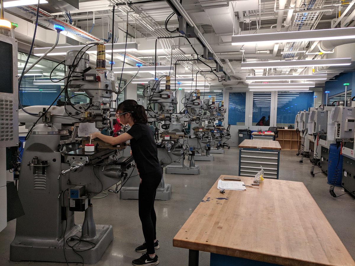 ithacao's tweet photo. Thanks to the Tech Spark team at @CarnegieMellon for showing me their makerspace for students and discussing opportunities to engage more youth and families! #rec2tech @BNE_PGH @CityPGH https://t.co/Dy68uUrlDw