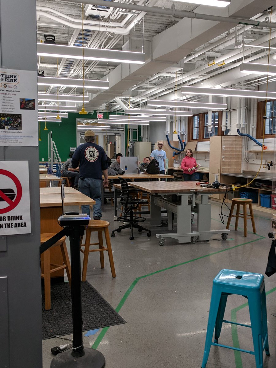 ithacao's tweet photo. Thanks to the Tech Spark team at @CarnegieMellon for showing me their makerspace for students and discussing opportunities to engage more youth and families! #rec2tech @BNE_PGH @CityPGH https://t.co/Dy68uUrlDw
