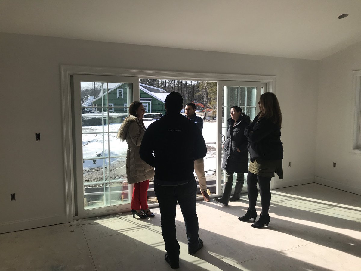 NickersonPR's tweet photo. A wonderful day today in Hanover, MA with our #sales and #marketing team to discuss strategy for our client @sconsetlanding. https://t.co/6odudIlpn5