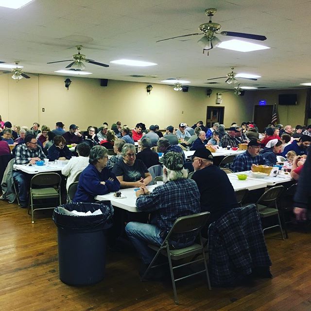 PAAbramovic's tweet photo. Great job for Utica VFD for a sold out fish fry! It was nice to see such a strong support of our local fire departments! Thank you!!
#countycommissioner #firstresponders #support #fish #community #friendship #bettervenango https://t.co/StkSMbd5mt https://t.co/1qNO2Grwvd