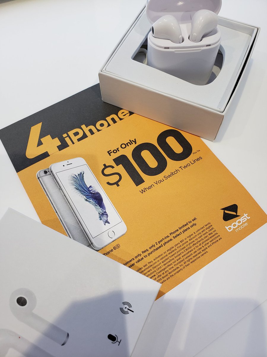 BoostMobileAMC's tweet photo. Wow customers are loving it!  Free head phone on a $60 plan. @LamontSpg @ThomasSPG @BoostMobileAMC https://t.co/Q6OKBHE8p9