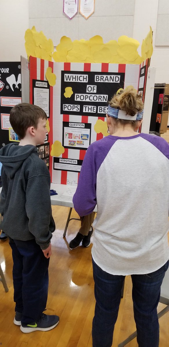 Students were effective communicators and resilient learners during their science fair presentations! <a href="/FarmerDragons/">Farmer Elementary</a>