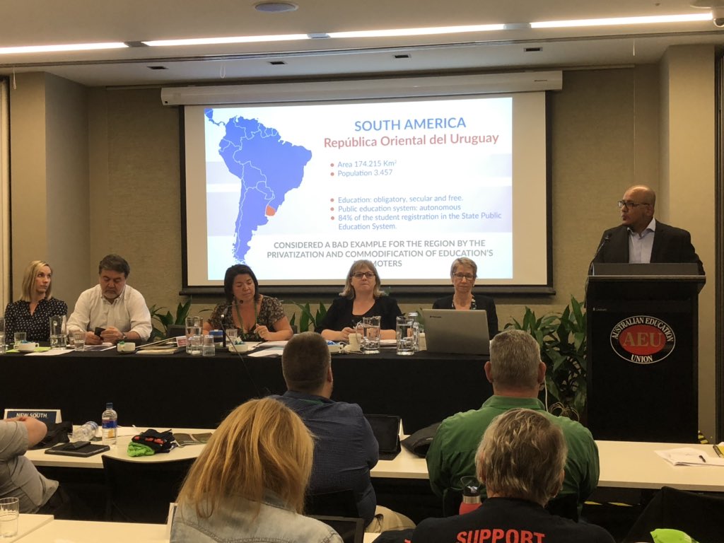 daveswords's tweet photo. @FenapesUruguay Jose Olivera at the @AEUfederal presenting research on privatization trends in Uruguayan education and the unionβs brilliant campaign to wake up the citizenry to do something about it!#studentsbeforeprofits @eduint https://t.co/Rvi6HkdLk2