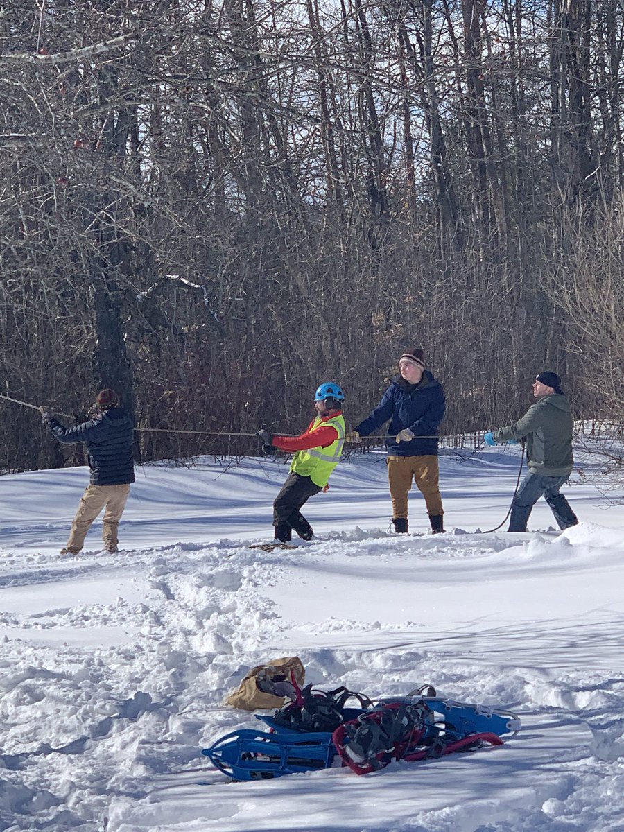 2RoadsAcademy's tweet photo. We moved a lot of logs and had a lot of fun in the snow while doing so! #serviceproject #outdoored #givingback #CommunityService #community https://t.co/7yYQksaVXS