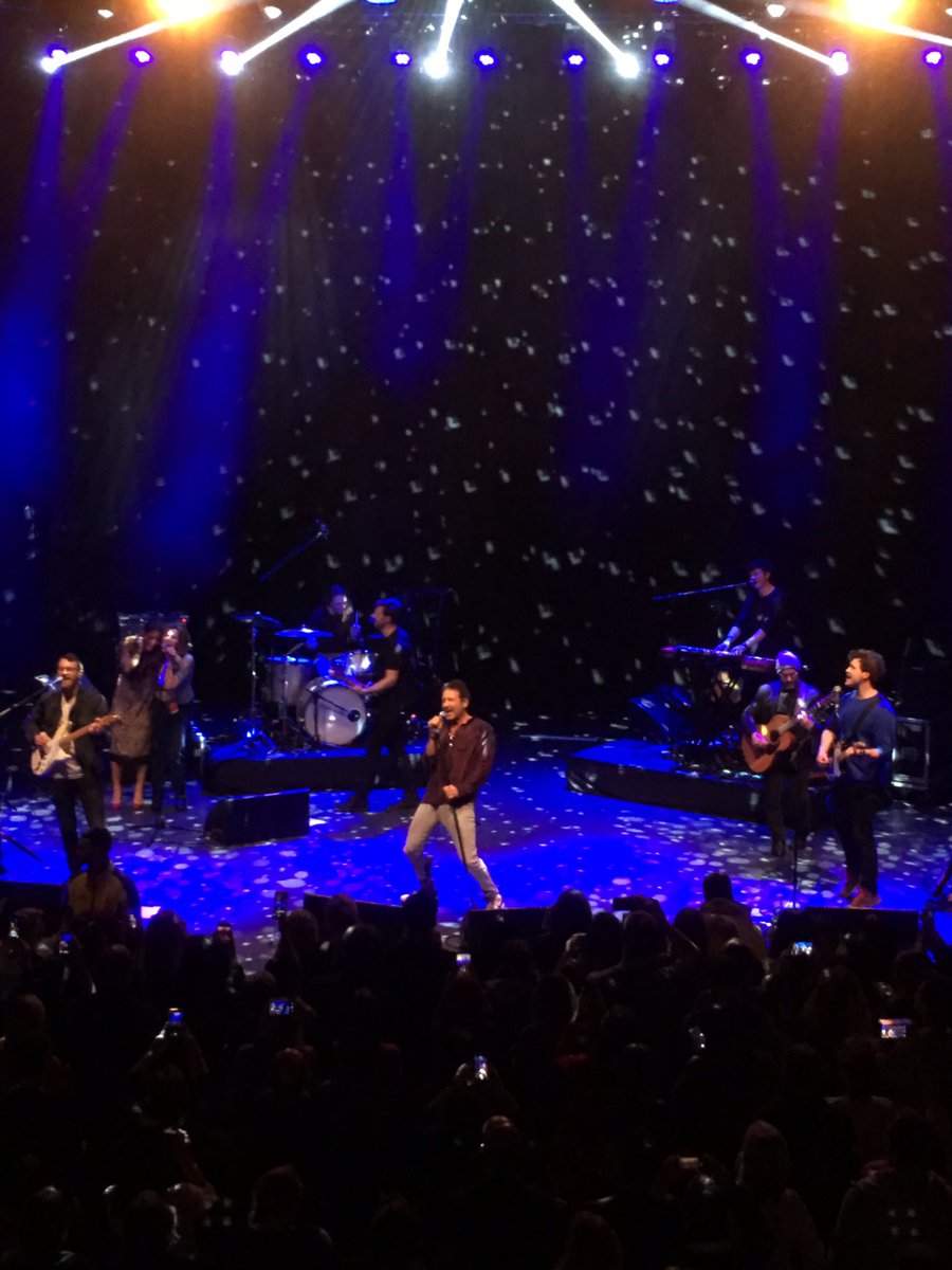 2019/02/22 - David at O2 Shepherd's Bush Empire in London, UK - Page 2 D0DOlepX4AAO5K-