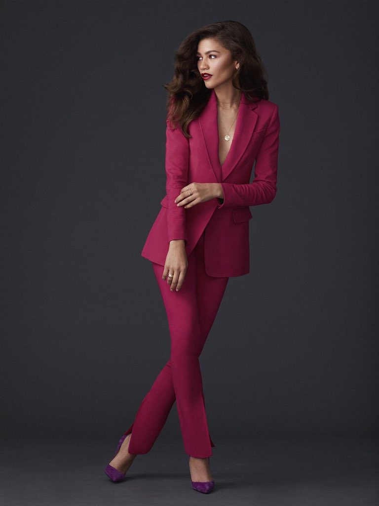 hollandstyle's tweet photo. #zendaya #Lancome 🥰 https://t.co/I2vJ5x61Mf