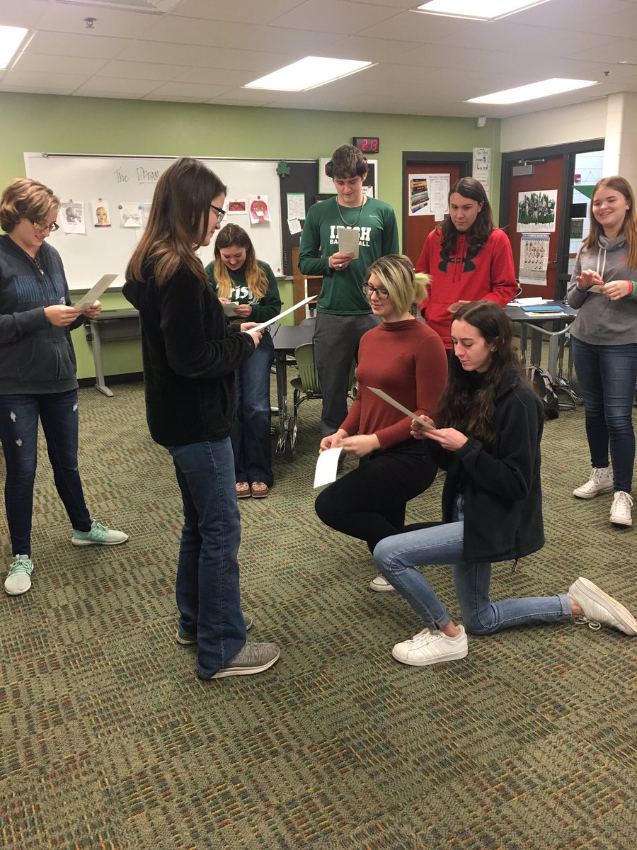 Mrs.Frieze tweet media