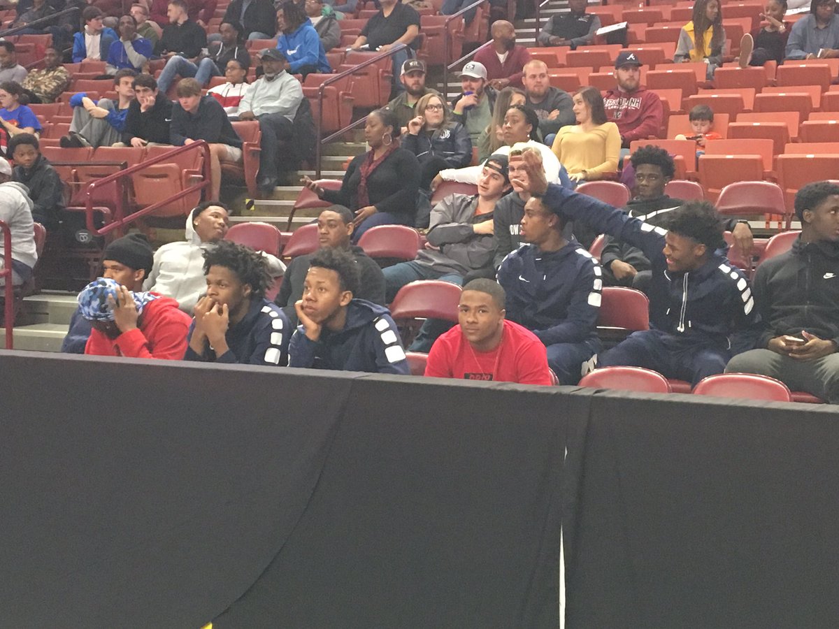 JoeCookSports's tweet image. .@RidgeViewHoops and @keenanhoops in the building #UpperState #Greenville