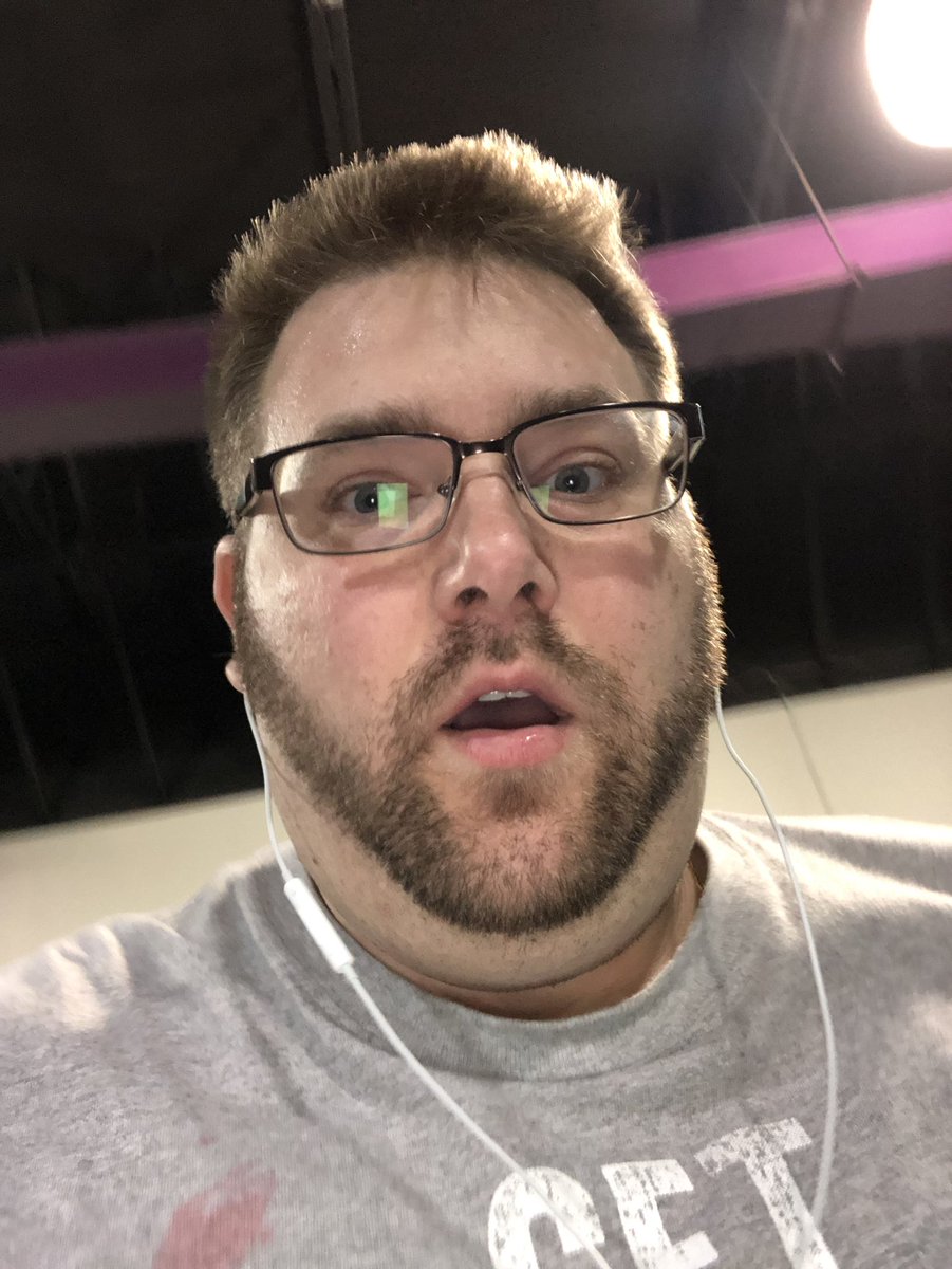 GrimsToyShow's tweet photo. #GymLife https://t.co/Vi8RGqB2OT