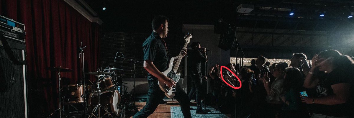 kyoungmusic_'s tweet photo. So apparently I’m in @AndySteinMusic ‘s twitter header! Barely, but I’m there! #PaidInExposureTour https://t.co/gzg9diLsdN