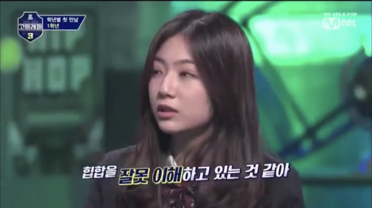 coe_lesbian's tweet photo. 자퇴가스웩이라는 말에 기가 차는 하선호 왜냐면 선호는 학교이름 간지 얻으려고 외고갔기때문에 ,,, 스웩 기준 안맞음 https://t.co/Ek2enSApbY