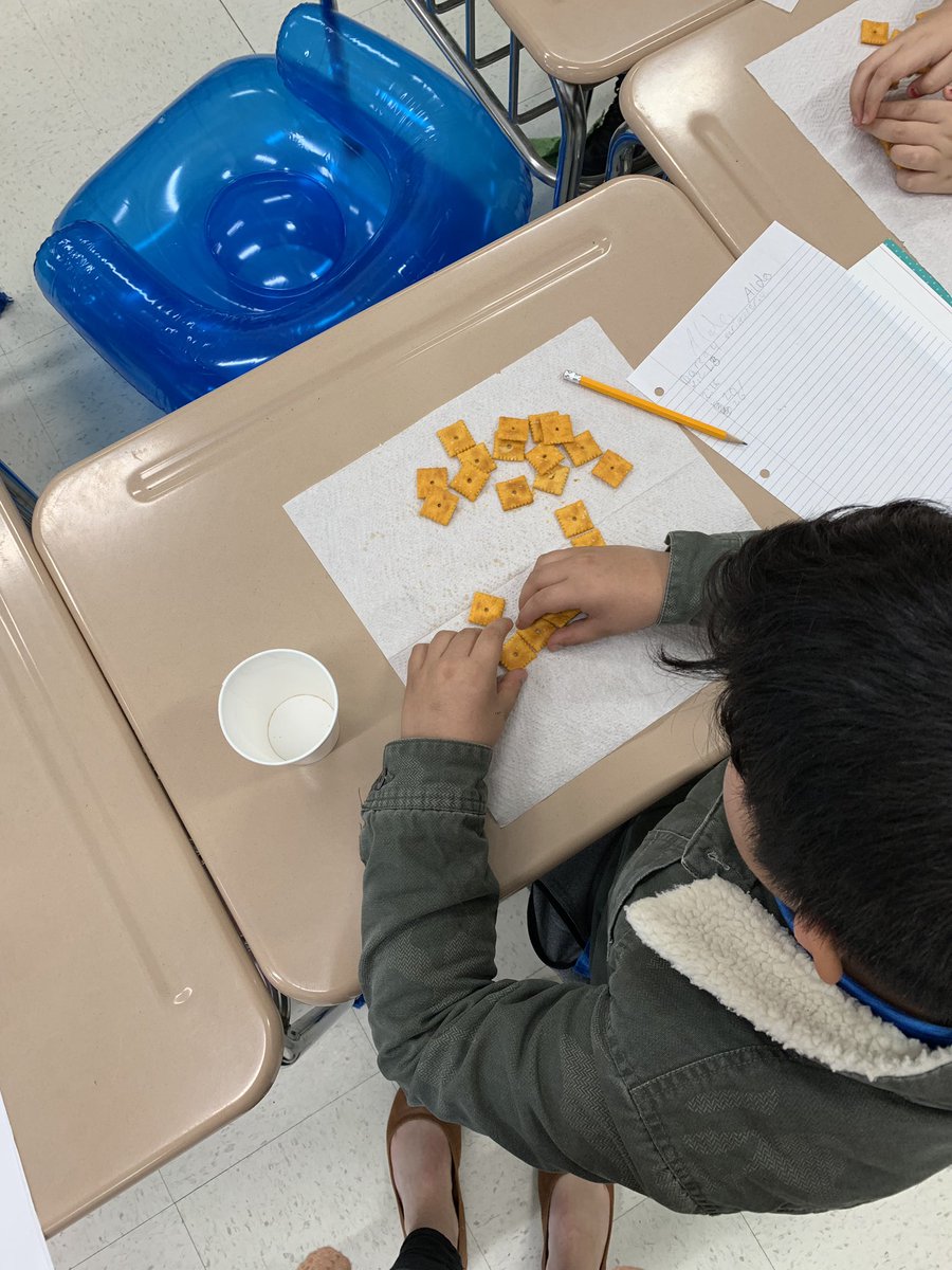 mrsfoleysclass's tweet photo. The area of a cheese it is 1 sq inch. We are still guessing the perimeter because they tasted too good to measure! #perimeter #area #weareDPS https://t.co/Ztj4vPCCVB
