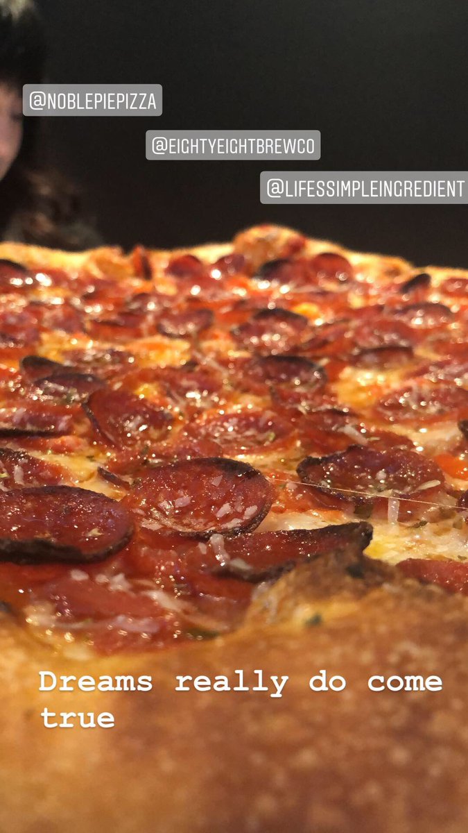 DurumDutchess's tweet image. If this is wrong, I don’t wanna be right #PizzaPlug #ronicups #yycfood