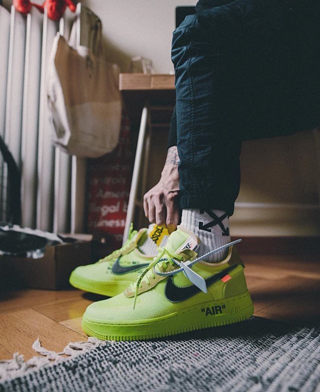 peigworldwide's tweet photo. Volt ⚡️
#peigkicks
#peigworldwide
📸: @makephoto https://t.co/CMc7mfgHet https://t.co/cVJZoOICYh