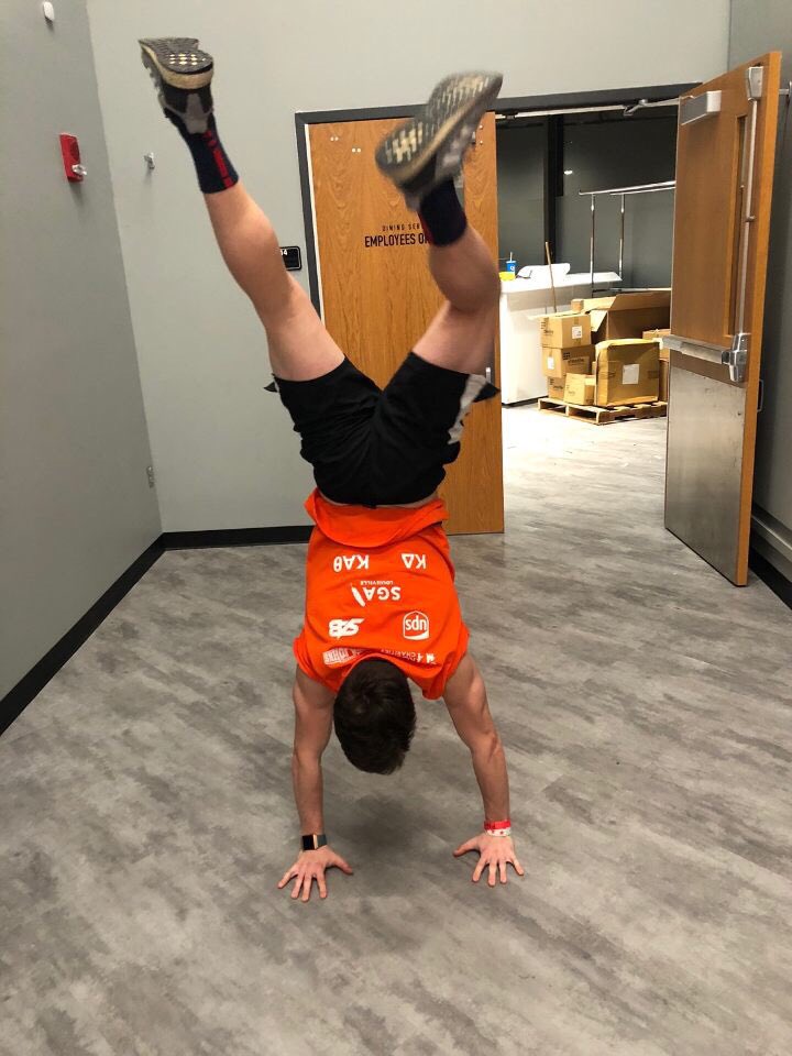 ali_maier's tweet photo. Orange team best team 🍊🧡 #raiseREDhunt 10, 12, 18 https://t.co/LZpe5XXUBo