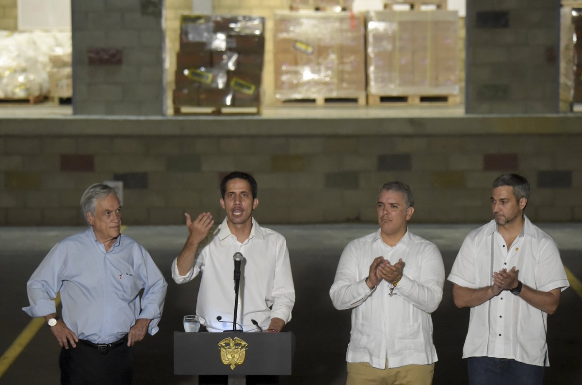 CNNEE's tweet photo. No te pierdas esta noche #Conclusiones a las 10 pmET /11pm Venezuela. 
@soyfdelrincon habla con @jguaido, @IvanDuque, @sebastianpinera y @MaritoAbdo. 
Si estás en Venezuela, mira la señal en vivo en https://t.co/Wl1n67GQWd 
Participa con #concluVZLA1D https://t.co/eGerFM14qP