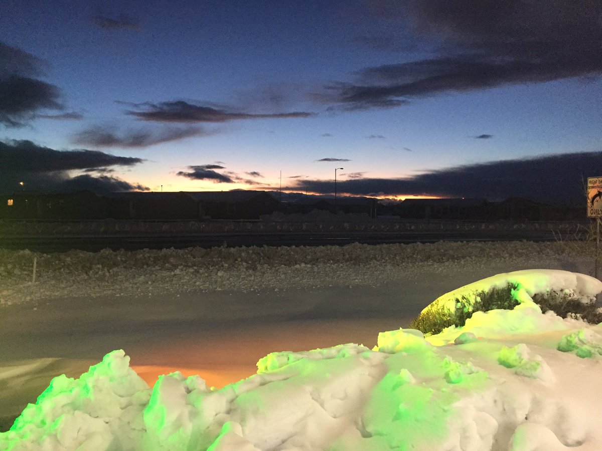 BKFox10's tweet photo. Show Low, AZ Friday sunset!
#Fox10Phoenix #TeamShowLow https://t.co/FooAAGMz1s