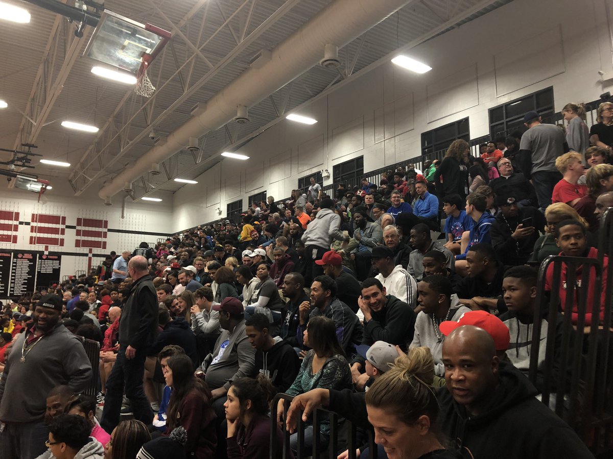 Big thanks to all of the fans who came out to support the Wolves tonight! The fans were rocking it! <a href="/DoubleSDoc/">Dr. Sean Scott</a> <a href="/karen_m/">Karen Marcucci</a> <a href="/CobleMS/">James Coble MS</a> <a href="/TviewBasketball/">TIMBERVIEW BASKETBALL</a> <a href="/MISDathletics/">MISD Athletics Dept.</a> #WolvesUp