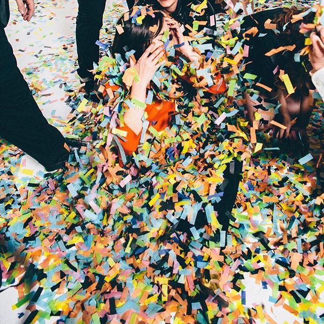 Dates for your calendar 📆 :
- March 2nd: HP2 ”Three Small Words” video release 👯‍♀️
- March 23rd: FREE Show at Pepz in Anaheim Hills with us, The Big News, Los Nauticals and The Meddlers
Sounds like a plan! 🎶🏁🍊