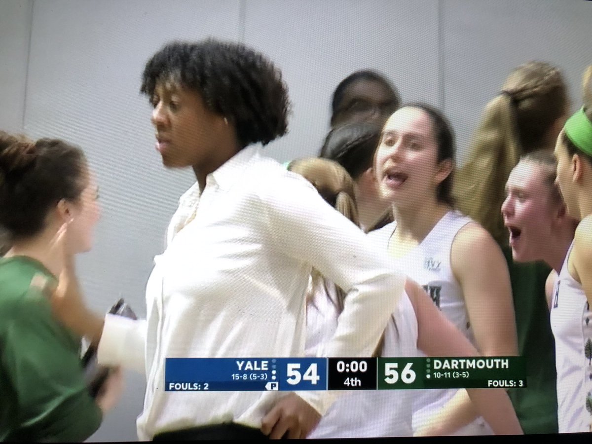 Watching @CoachT_E and her <a href="/DartmouthWBB/">Dartmouth Women's Basketball</a> team as they drew up the buzzer beater to take out Yale! #ReboundsWinRings Congrats to all <a href="/CoachBelleKo/">Belle Koclanes</a> 🥳