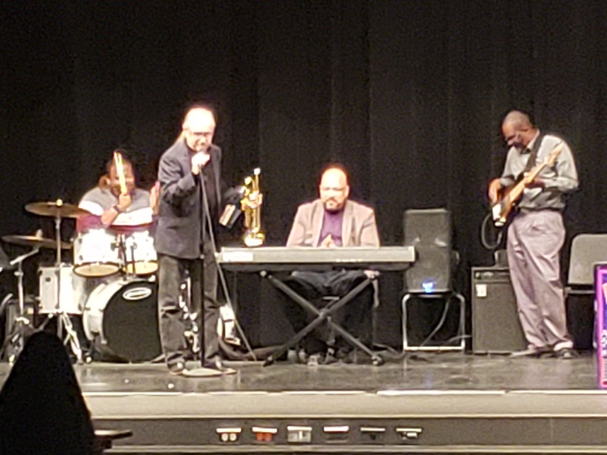 Casandra Hartsfield (@mshartsfield) on Twitter photo Boulter Middle School's Jazzfest is Sizzlin'. You missed a Treat AND some great Beats!!! @TaraBHinton <a href="/boultertylerisd/">BoulterTylerISD</a> Boulter Middle School's Jazzfest is Sizzlin'. You missed a Treat AND some great Beats!!! @TaraBHinton <a href="/boultertylerisd/">BoulterTylerISD</a>