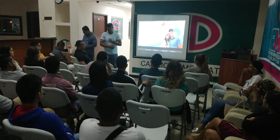 JuventudCD2024's tweet photo. Capacitación en la sede principal de nuestro colectivo político @CaDemocratico , una juventud preparada para los retos que se avecinan y con el compromiso de despertar Panamá otra vez de la mano de nuestro candidato presidencial .@romuloroux #ElCambioVuelve https://t.co/3y5xwodwpd