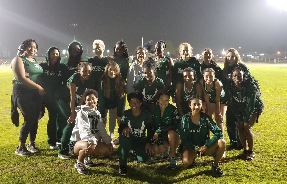 Varsity Girls Track-North Shore Relay MEET CHAMPIONS!!! Way to compete! #MaydeForThis <a href="/CoachRide/">Coach Ride</a> <a href="/KK_Trnka/">Kymberlee Trnka</a>