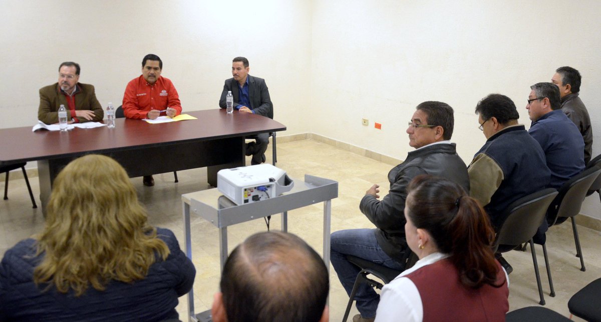 IssstesonGob's tweet photo. @PedroAngelCL, Dir. Gral. ISSSTESON, informó que a partir del lunes 25 feb. a las 8:00 hrs. afiliados en Navojoa, Etchojoa, Huatabampo, Álamos y otras poblaciones contarán con servicio de urgencias, hospitalización y más en Hosp. San José: https://t.co/9BDaTfhfSZ
#SomosISSSTESON https://t.co/YJ5ZVFlW9K