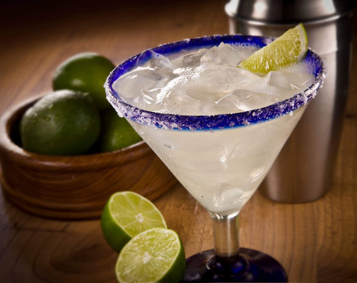 djFreshVince's tweet photo. πππΉπ§ππΆ
The Margarita Mixdown is on NOW til 10-ish tonight!
Come by for #NationalMargaritaDay here at #Macayos in Downtown Tempe!
#MillAve #themixlab #RealDJ #SickerThanYourAverage https://t.co/IGL8Qb50JZ