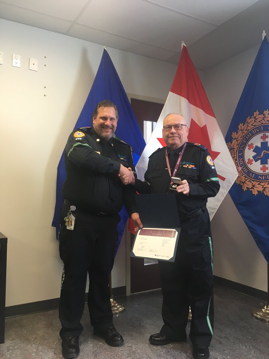 RobBarone3's tweet image. Great day @ahs_ems Peace River celebrating PCP Ron Ree, recipient of the @AHS Spirit Award of Excellence. Ron was recognized for 20+ yrs of his compassionate care of frontline caregivers, through his work with the CISM and Peer Support Programs. Thank you Ron and congratulations!