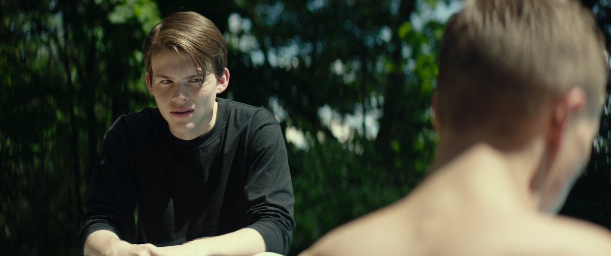 queerguru's tweet photo. Queerguru reviews #GiantLittleOnes a touching coming of age story from #KeithBehrman https://t.co/CmifANpwX3 @MiamiFilmFest #verticalent @ILoveGayMovies https://t.co/GU6rNZZdVx