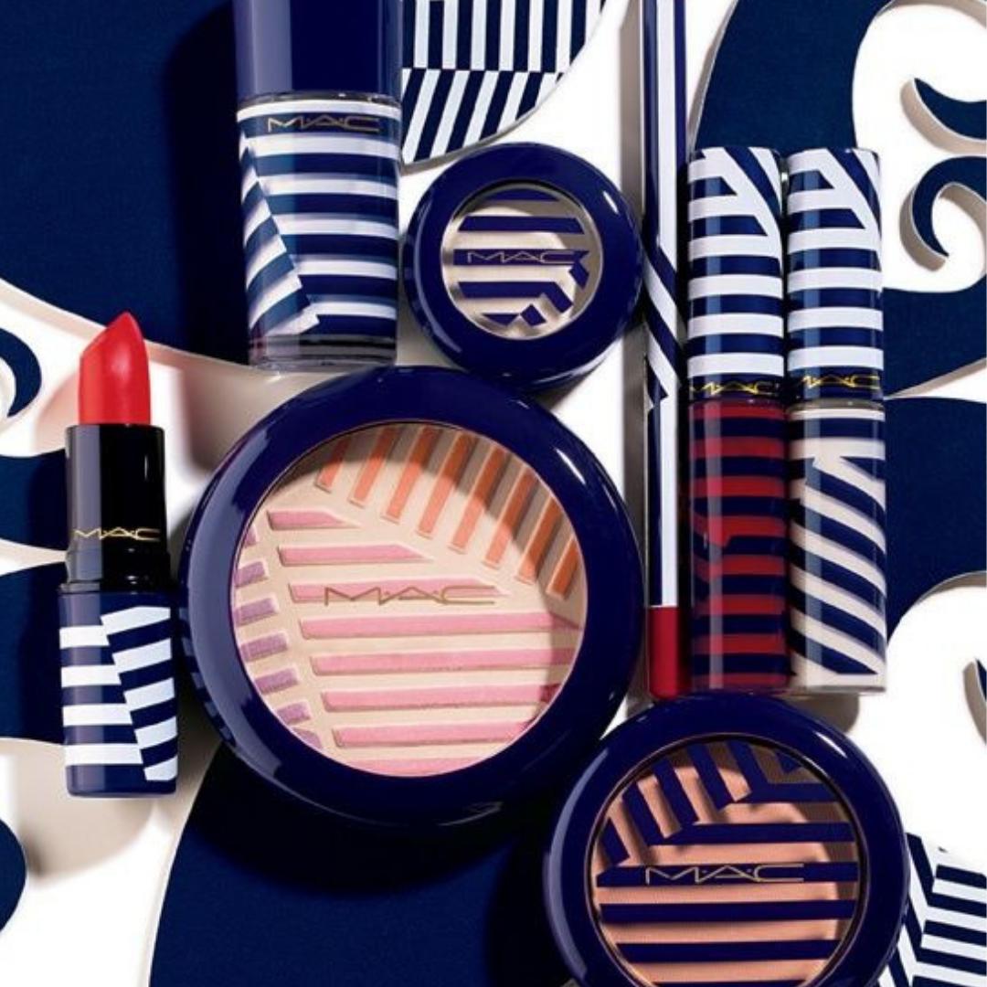 Sleektrends's tweet photo. Something navy 💙💙💙 today...
#sleektrends #cosmeticoftheday #fridayfashion #cosmetics #cosmetic #makeup #makeupcosmetic #makeupcosmetics #beauty https://t.co/uWVoyv0App