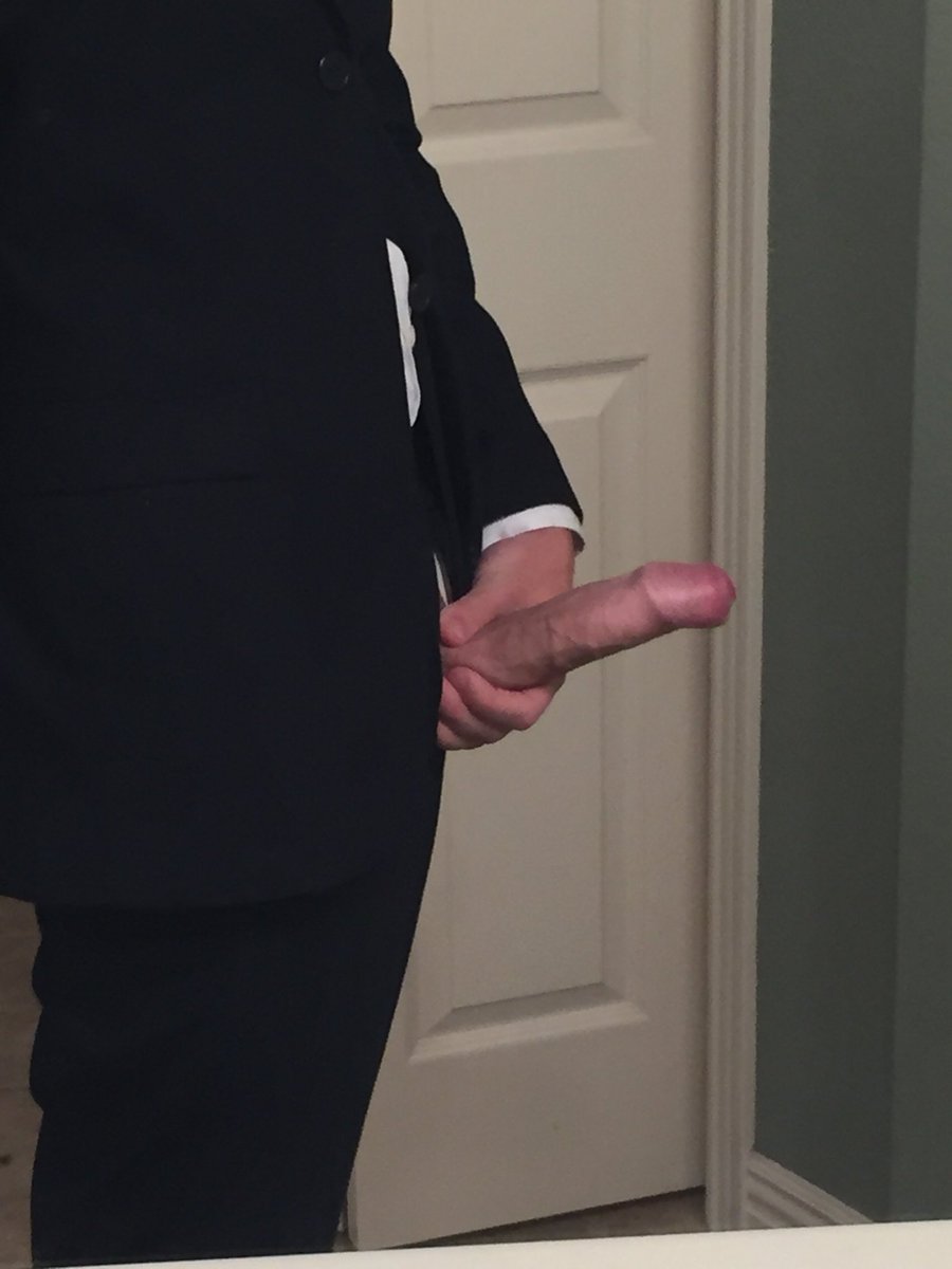 Daniel43000691's tweet photo. #DickShare #DickOfTheDay #Horny #TeamUncut #BigMessuredDick #CockSelfie #DickSelfie #BigCock https://t.co/Quv84AHwEh
