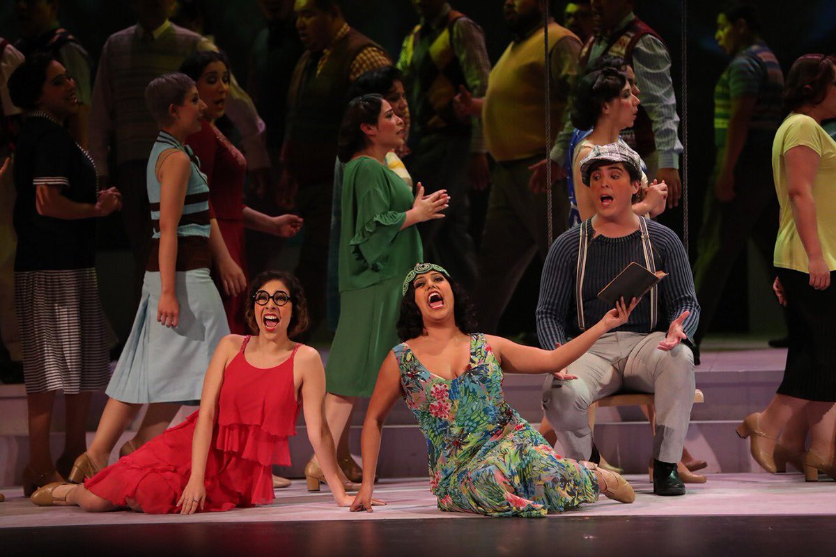 CulturaEdomex's tweet photo. Nuevamente nos han sorprendido la @OSEMoficial y el @coro_Polifonico con la maravillosa realización de la ópera #ElixirdeAmor en el @ccmbcultura. https://t.co/vIvqx4oSr0