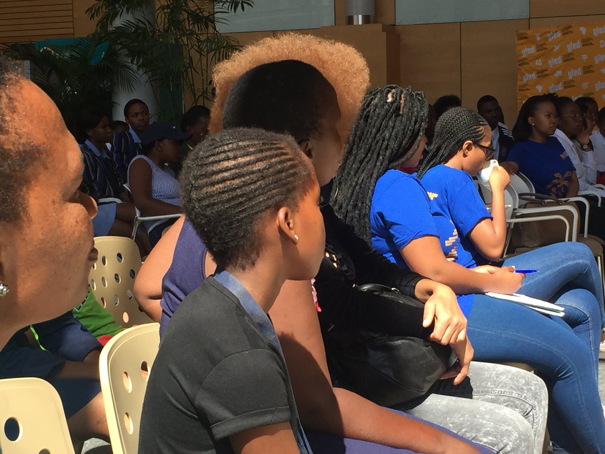 yledsa's tweet photo. The 15th Annual YLED Programme is officially off to a great start with the on-boarding session in progress. cc @CocaCola @BusyCornerIS @InstinctifSSA @FNBSA @DimensionData #YLEDOnboarding #YLEDis15 #IamAnactivist https://t.co/nwJQ8XYUx5