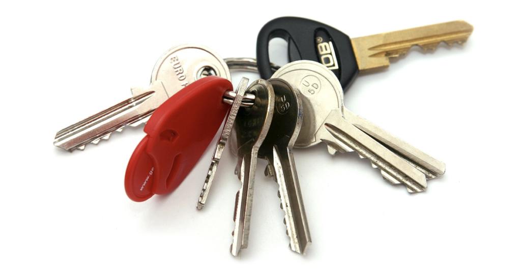 QueSignificaSC's tweet image. Que significa soñar con llaves: Soñar con llaves o soñar con unas llaves es un sueño que las personas comúnmente no le toman importancia, pero debes saber que su significado dependerá de como se desarrolle tu sueño. Y ya que para este tipo de sueño… dlvr.it/QzW0zK