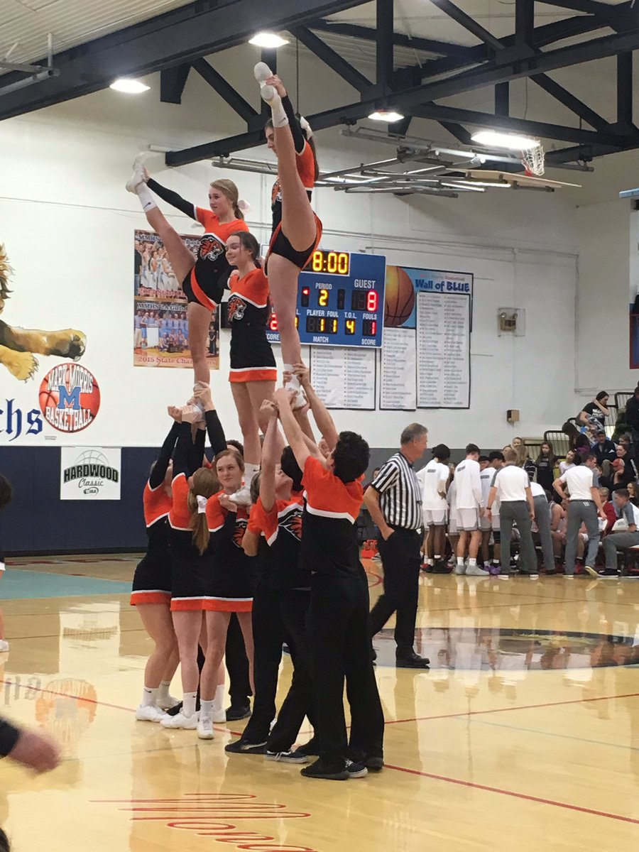 BGHS Cheerleading tweet media