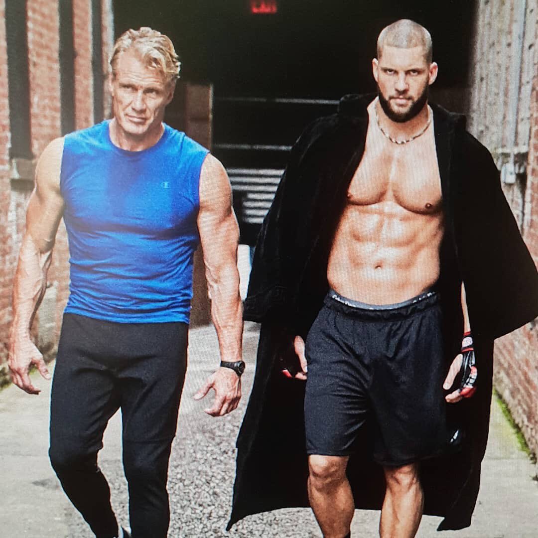 Mimilainna's tweet photo. When I say I'm in a place where I can take either the daddy or the son, this is what I mean https://t.co/QynbneNi7f